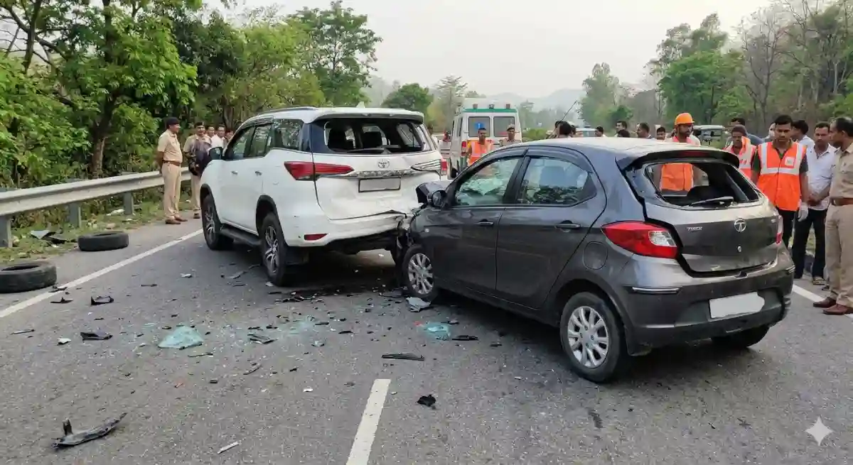 हरिद्वार जा रहे हरियाणा के एक ही परिवार के 4 लोगों की दर्दनाक मौत, 3 गंभीर घायल