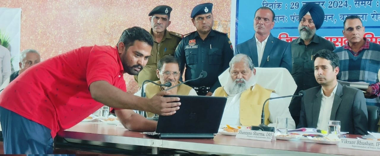 अनिल विज के कड़े तेवर...'मैं कुख्यात हूं”  गलत काम करने वाले को बख्शा नहीं जाएगा