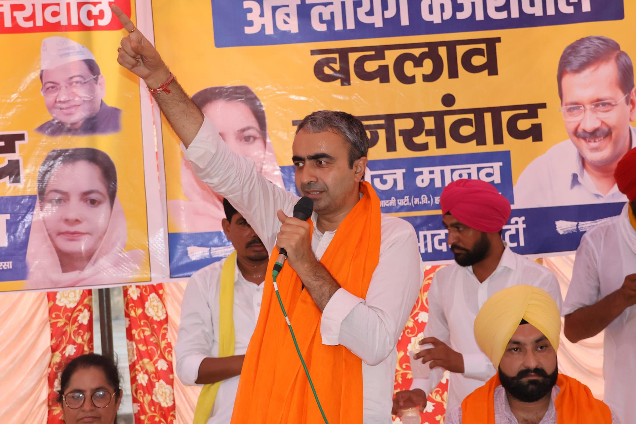 अभय पर बरसे अनुराग : देवी लाल के लाल नहीं बल्कि बीजेपी के दलाल हैं अभय चौटाला