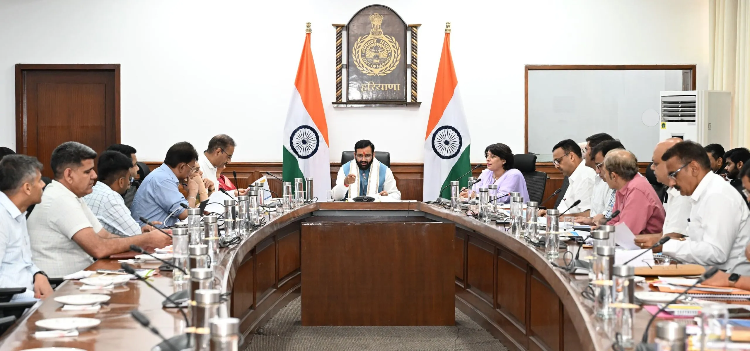 सीएम सैनी ने प्रदेश के सभी जिला उपायुक्तों से लिया नदियों की साफ-सफाई का अपडेट, सभी तैयारियां मुकम्मल करने के निर्देश