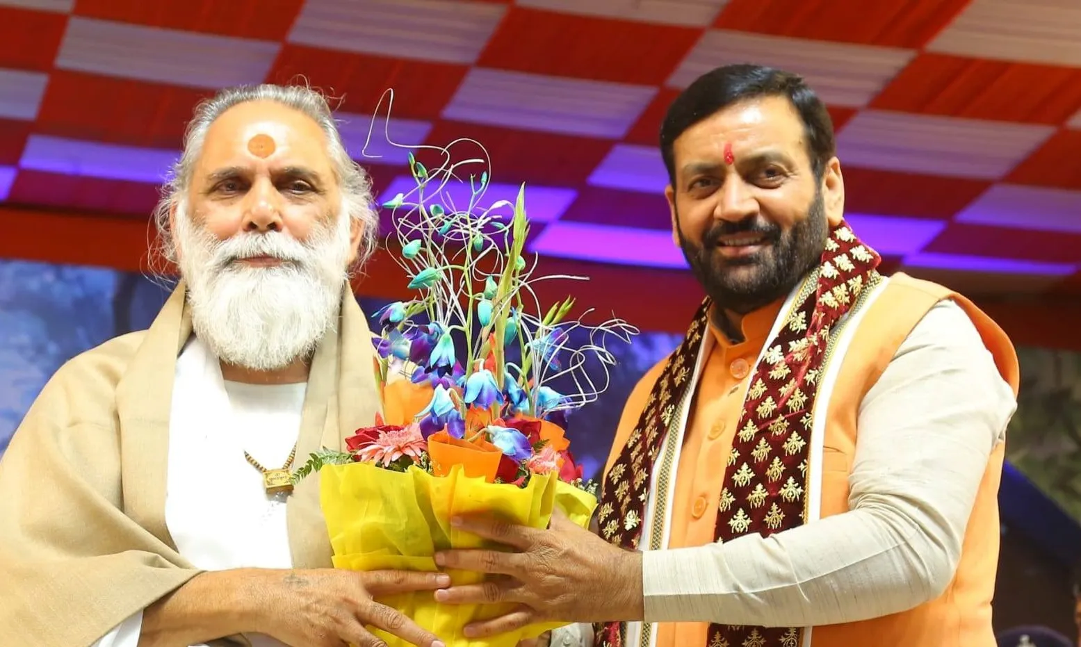 धूमधाम से मनाया गीता मनीषी स्वामी ज्ञानानंद का जन्मदिन, सीएम सैनी ने कहा - आज दुनिया भर में उनके प्रयासों से 'गीता ज्ञान' की धारा अविरल बह रही