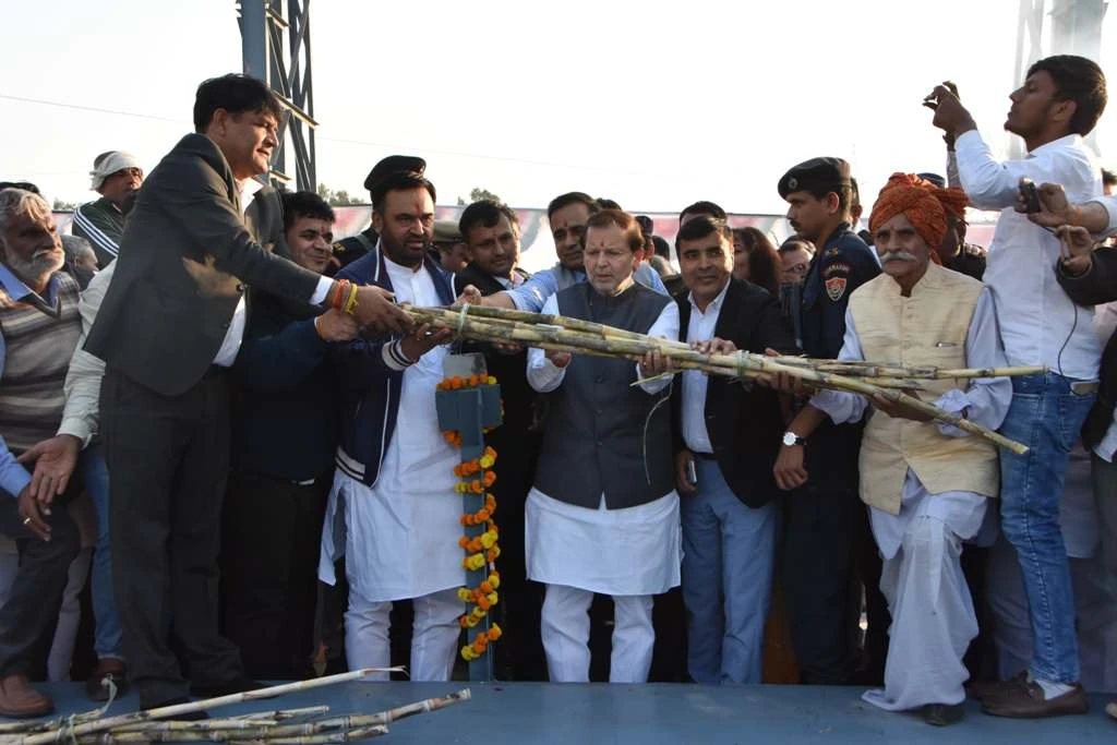 मंत्री ने मिल प्रबंधन को गंभीरता पूर्वक कार्य करने के दिए निर्देश, कहा - किसानों की मिल संबंधी कोई भी समस्या नहीं आनी चाहिए