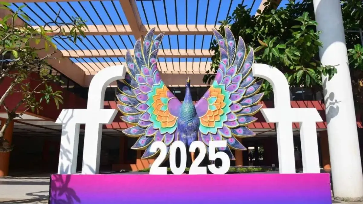 IFFI 2025 की ओपनिंग परेड : "नॉन स्टॉप फिल्मी हरियाणा" झांकी की शानदार प्रस्तुति