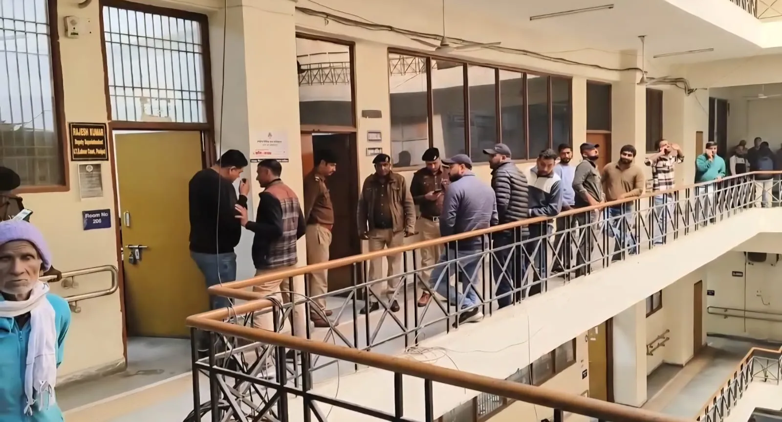 पानीपत जिला परिषद प्रधान का चुनाव दूसरी बार टला, दो गुटों में बंटे पार्षद, कोरम पूरा न होने के कारण चुनाव स्थगित