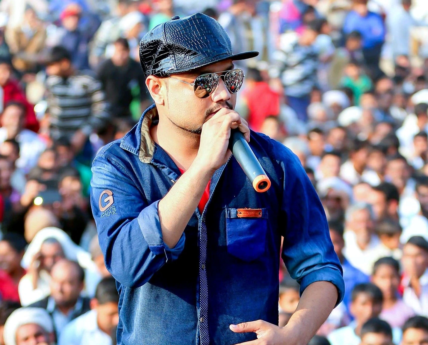 'दिल के नै माड़े, दिमाग तै गर्म सै'..जानें हरियाणवी रैपर KD Desirock की क्यूँ 'फैन या दुनिया होरी रै'...