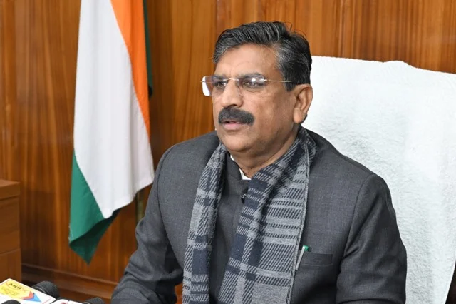 लोहारू में 'दलित बेटी' की आत्महत्या मामले में एक दूसरे पर हमलावर हुए भाजपा-कांग्रेस