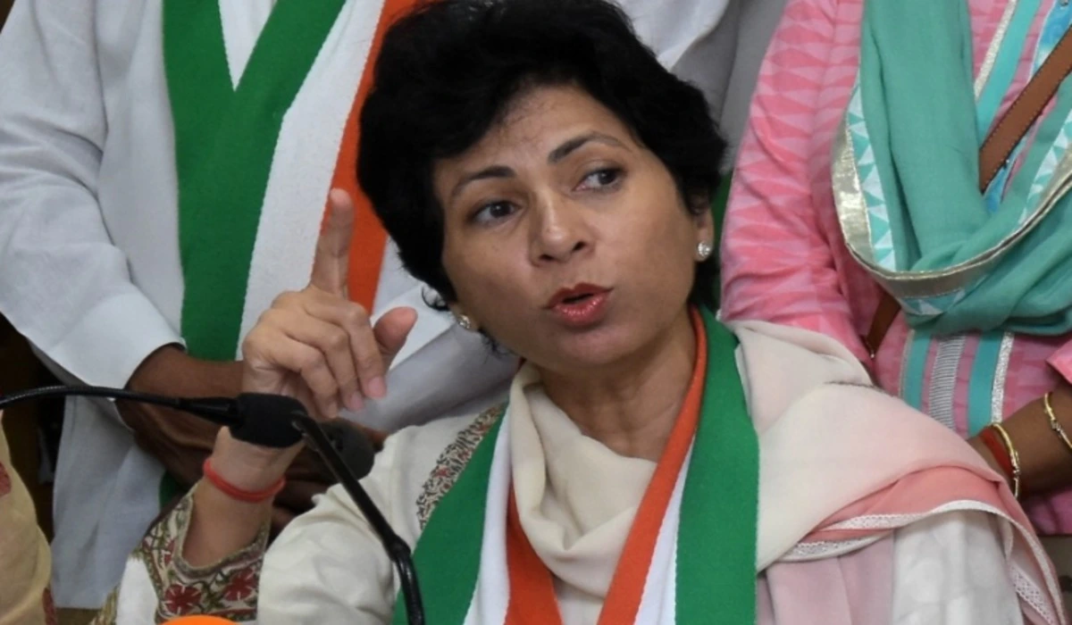 सैलजा ने भाजपा पर साधा निशाना : ऐसा पहली बार हुआ, जब किसानों को प्रदर्शन की परमिशन दिल्ली से लेने को कहा