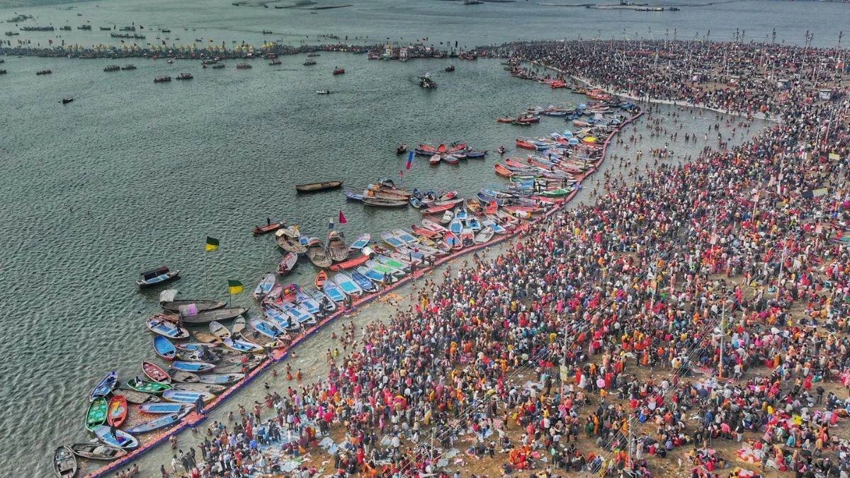 महाकुम्भ समापन से 12 दिन पहले ही स्नानार्थियों की संख्या ने रचा इतिहास, श्रद्धालुओं की संख्या 50 करोड़ पार