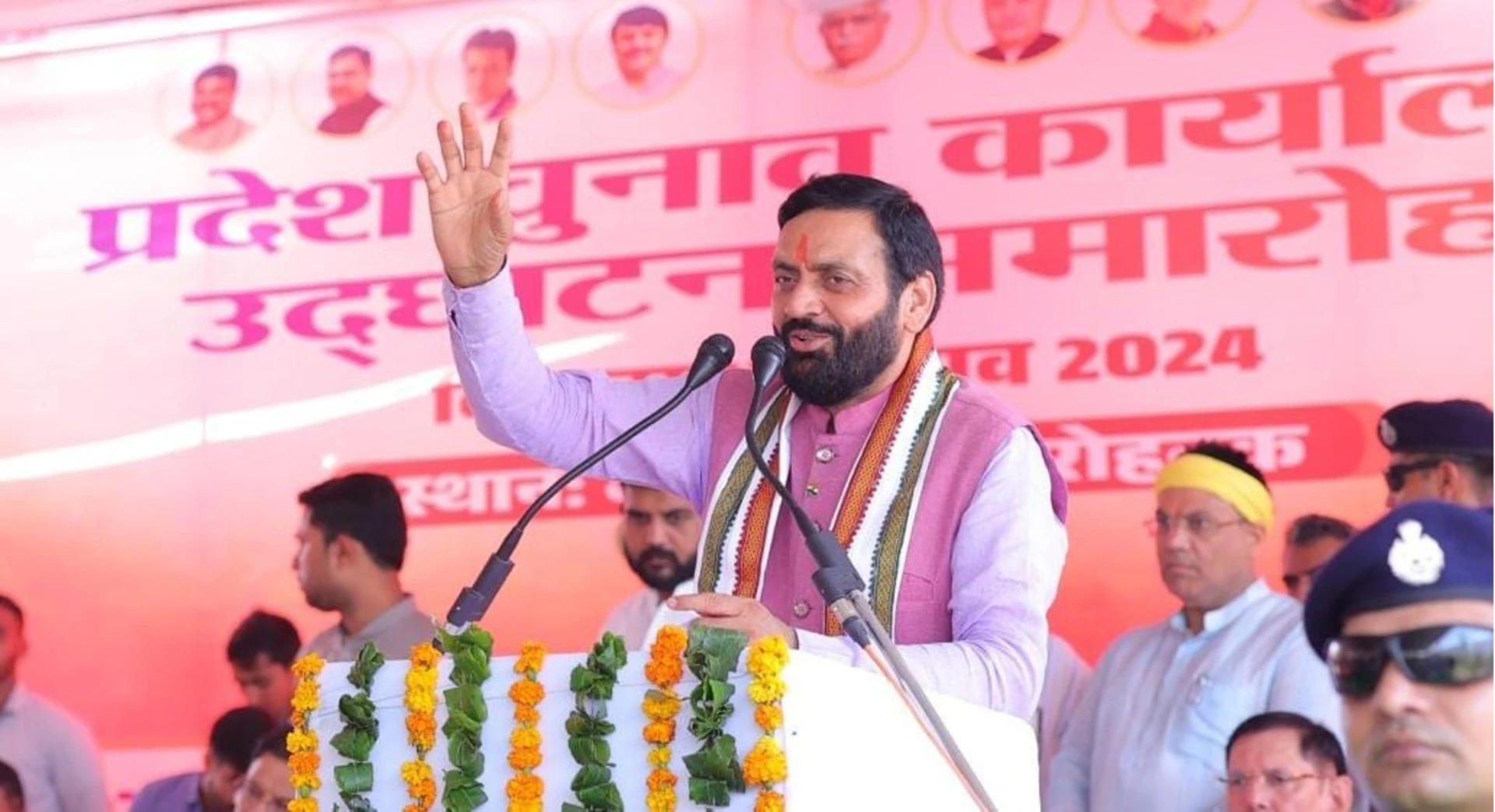 मुख्यमंत्री नायब सैनी ने रोहतक में भाजपा के चुनाव कार्यालय का किया उद्घाटन