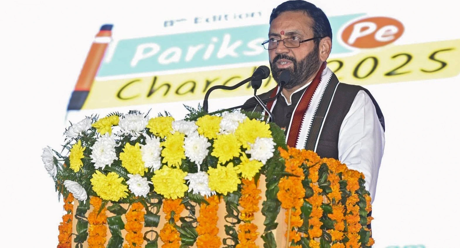 सीएम ने बढ़ाया विद्यार्थियों का मनोबल, कहा - जीवन में चुनौतियों को स्वीकार करें और उनसे घबराएं नहीं