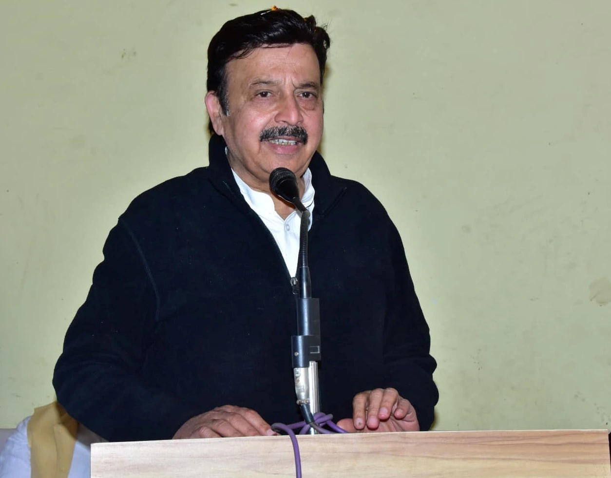 प्लास्टिक पॉलीथीन से प्रदूषण की बढ़ी समस्या, इस पर प्रतिबंध लगाया जाना जरूरी : राव नरबीर सिंह