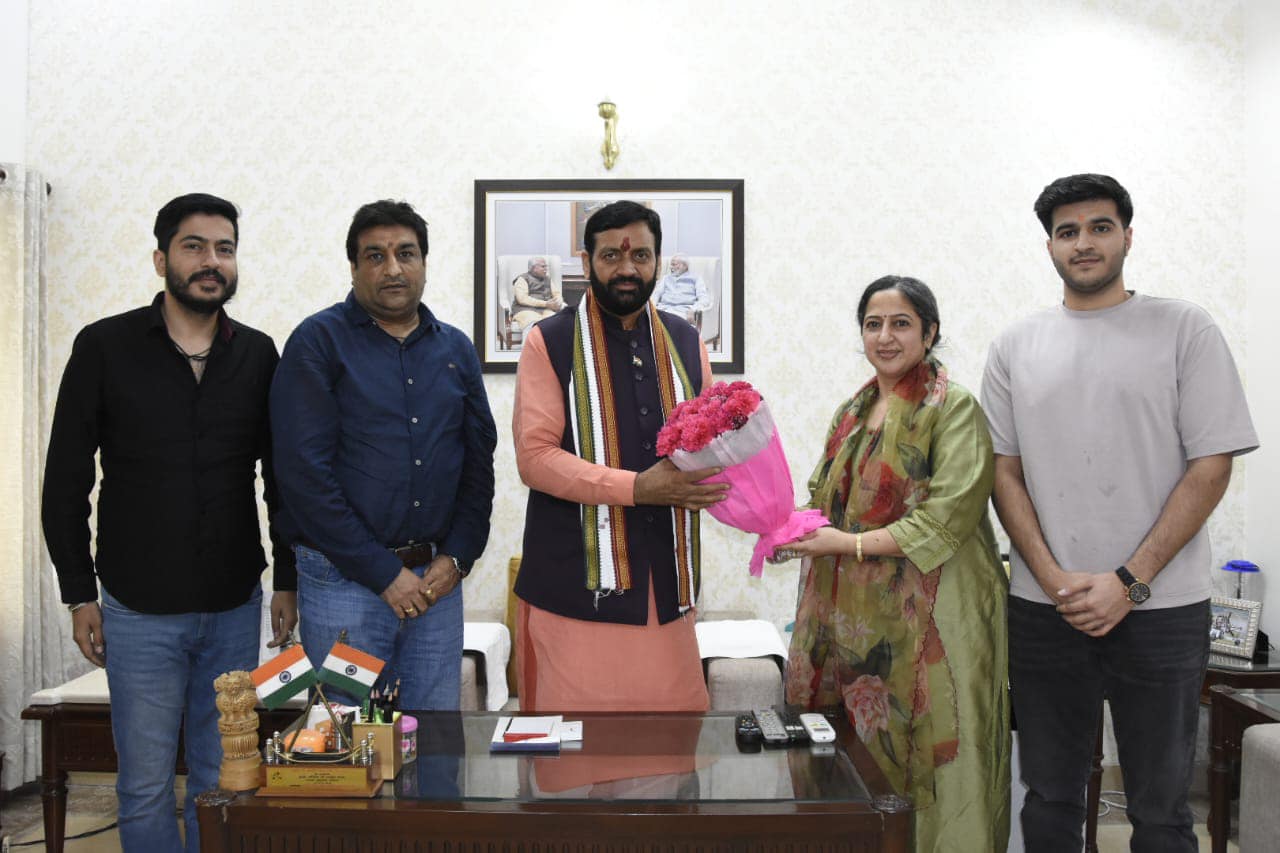 रूठों को मनाने और घर बैठे कार्यकर्ताओं को जोड़ने में जुटी भाजपा