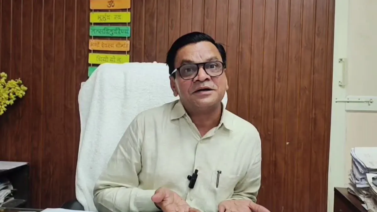 रिश्वत का 'खुल्लम-खुल्ला' कबूलनामा: "साइन करूँगा तो पैसे लूँगा", सोनीपत के बड़े अधिकारी के बिगड़े बोल