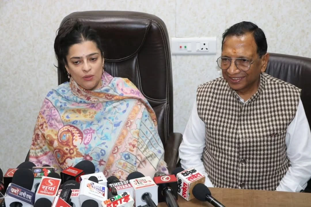 पानीपत पहुंची श्रुति चौधरी, प्रधानमंत्री के कार्यक्रम स्थल का लिया जायज़ा, अधिकारियों को दिए ये 'ख़ास' निर्देश