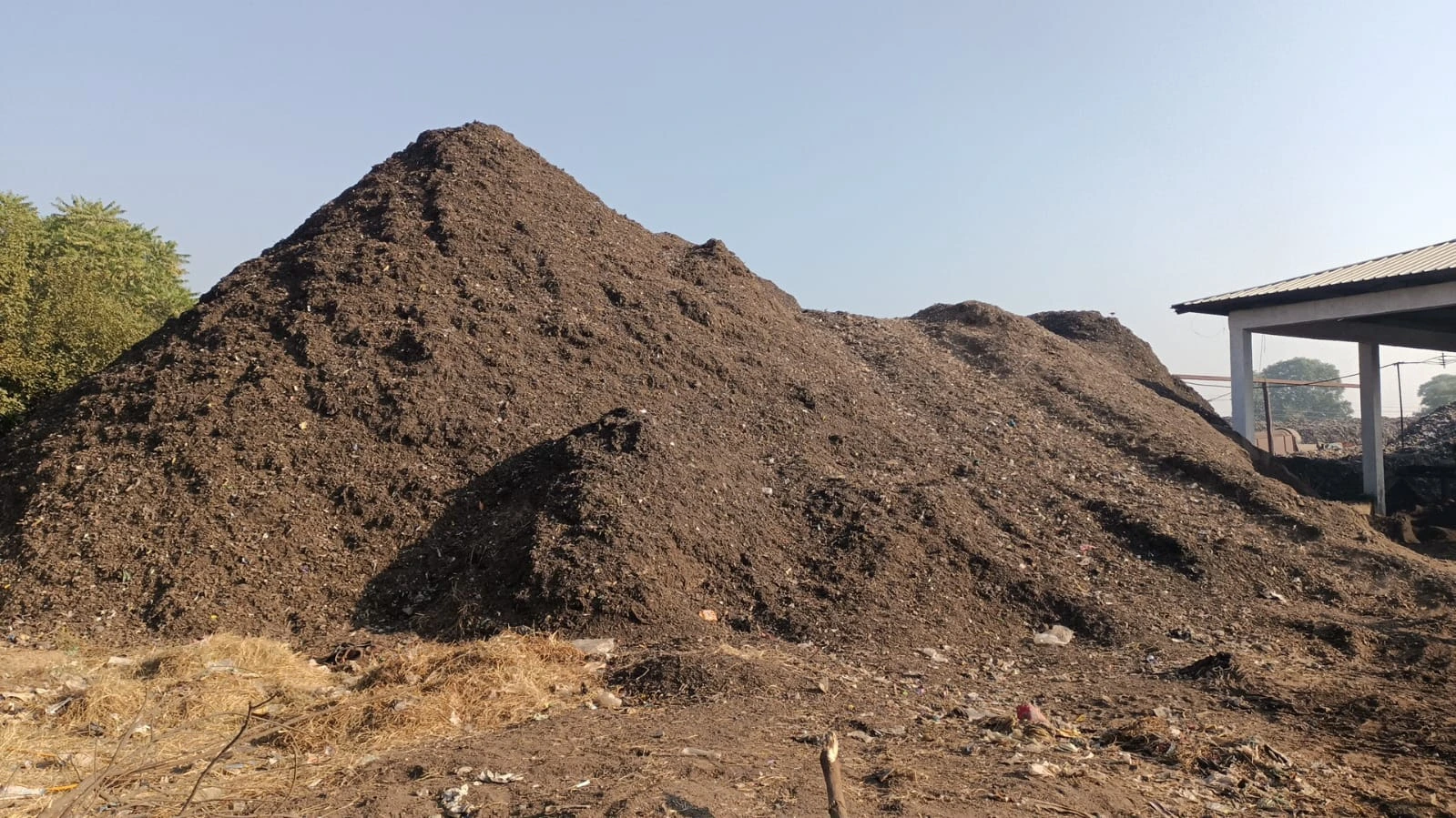 'कचरे से बिजली उत्पादन' की घोषणा कर जनता को 'गुमराह' कर रही प्रदेश और केंद्र सरकार