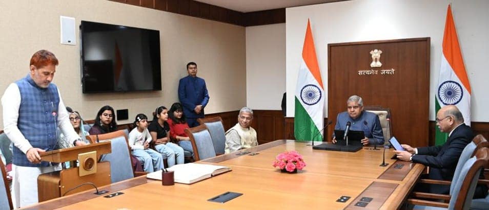 भाजपा नेता सुभाष बराला ने ली राज्यसभा सदस्य के रूप में शपथ