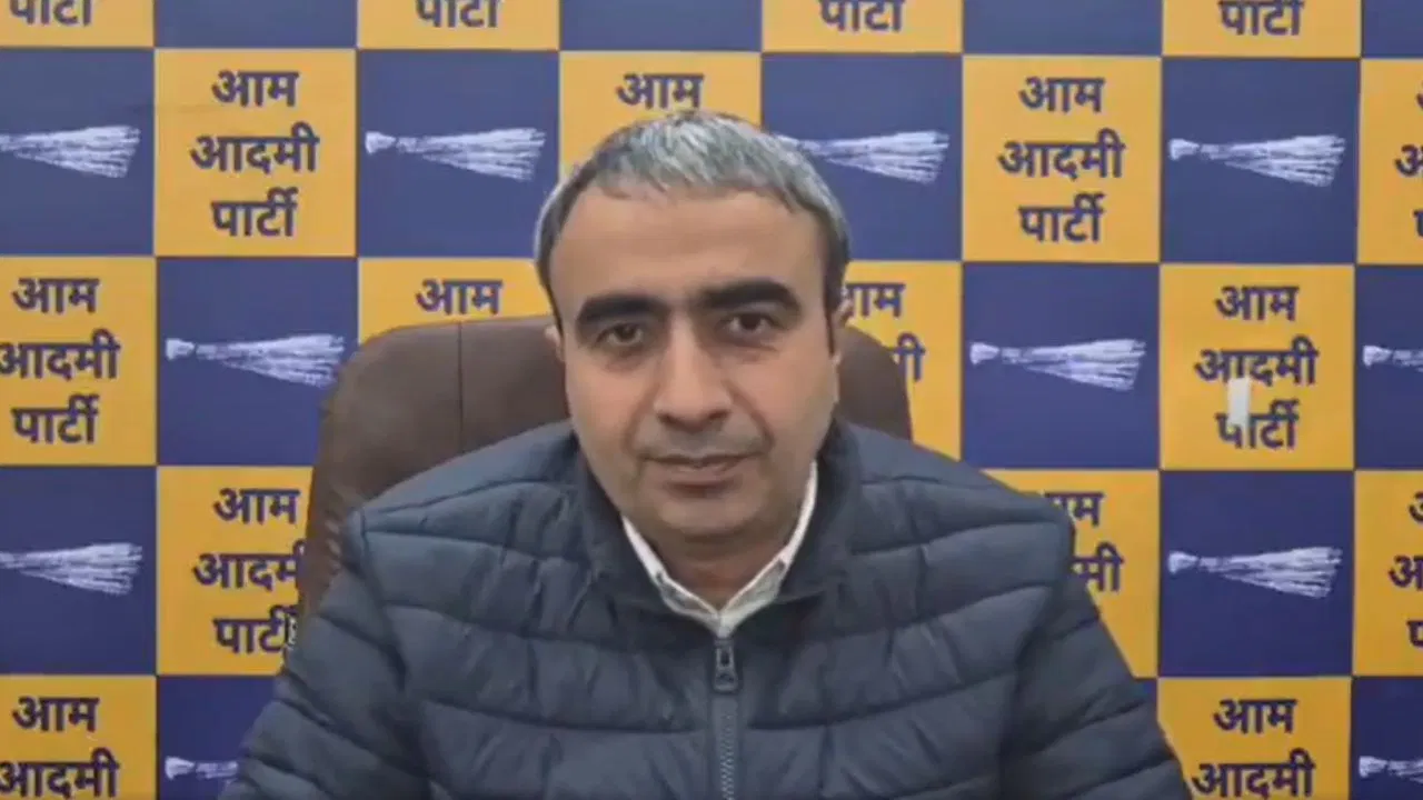 अनुराग ढांडा ने सीएम सैनी पर बोला तीखा हमला, बोले- हरियाणा की जनता के पैसे से पंजाब में विधायक खरीदने की कोशिश