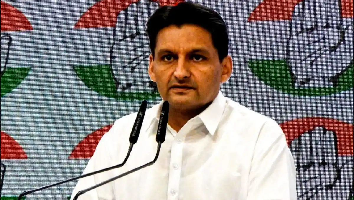 "दिल्ली में सियासी पारा हाई: CAPF बिल पर दीपेंद्र हुड्डा ने उठाए गंभीर सवाल, बताया 'करियर की राह का रोड़ा'