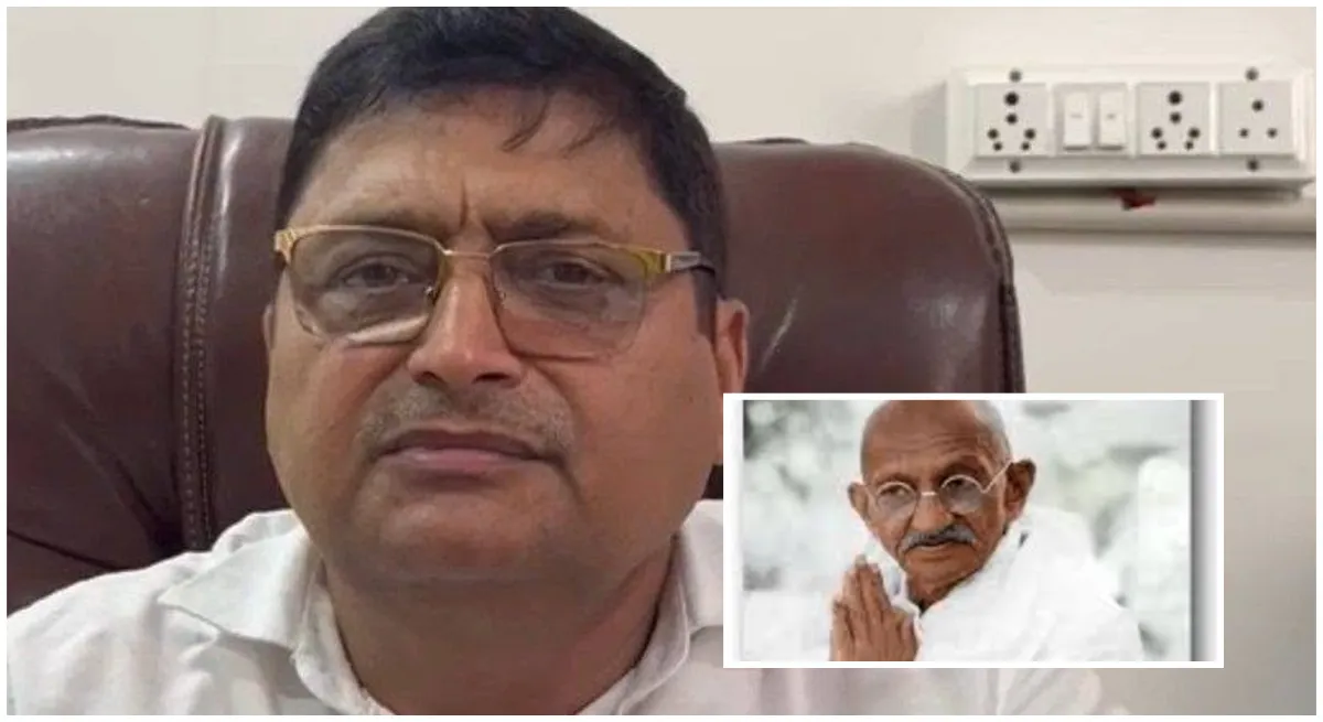महात्मा गांधी पर कांग्रेस नेता का बयान वायरल, बोले- ‘आत्मकथा में खुद लिखा है कि पैसे चुराकर सिगरेट पी थी’