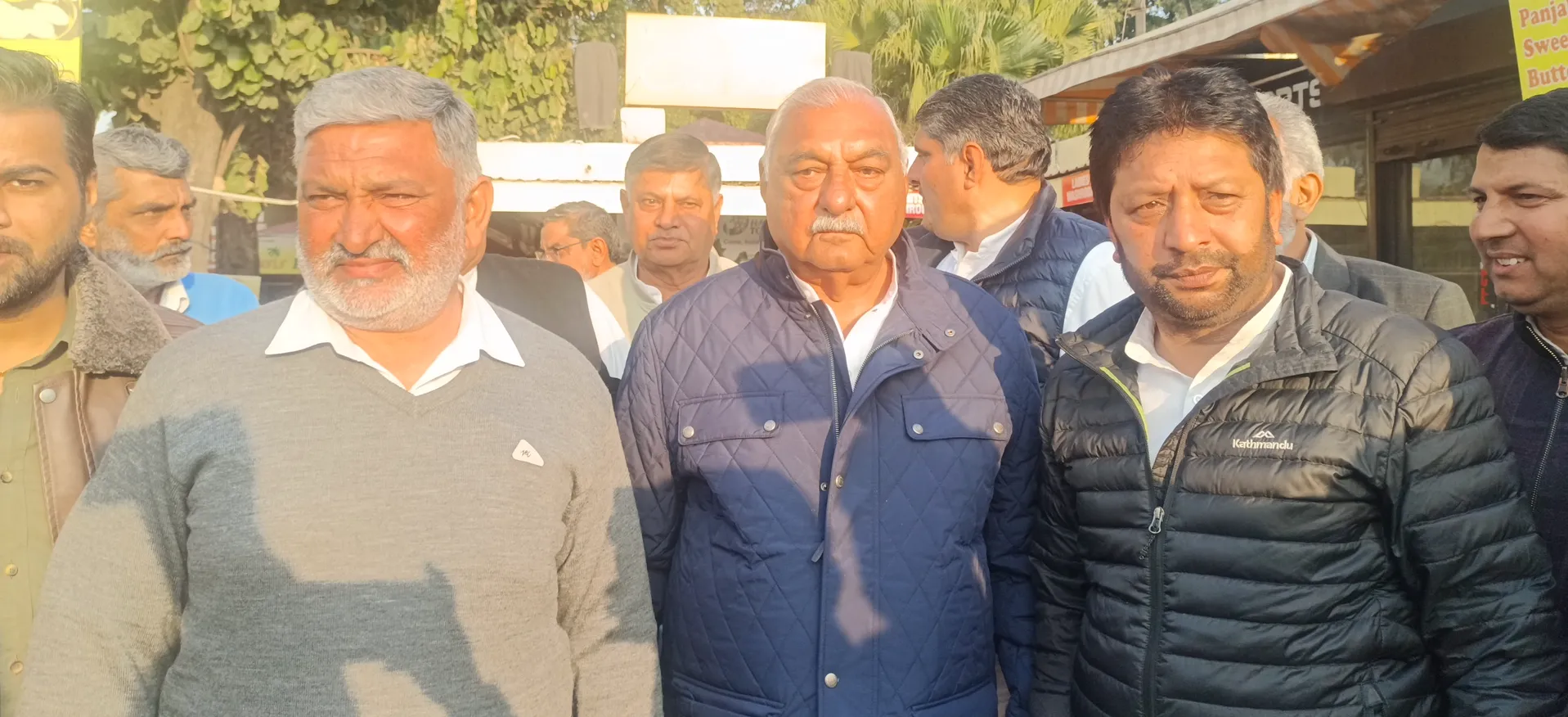 हुड्डा का बड़ा आरोप, बोले- विधायकों के संरक्षण में कट रही अवैध कॉलोनियां, एसवाईएल मुद्दे पर भी सरकार को घेरा