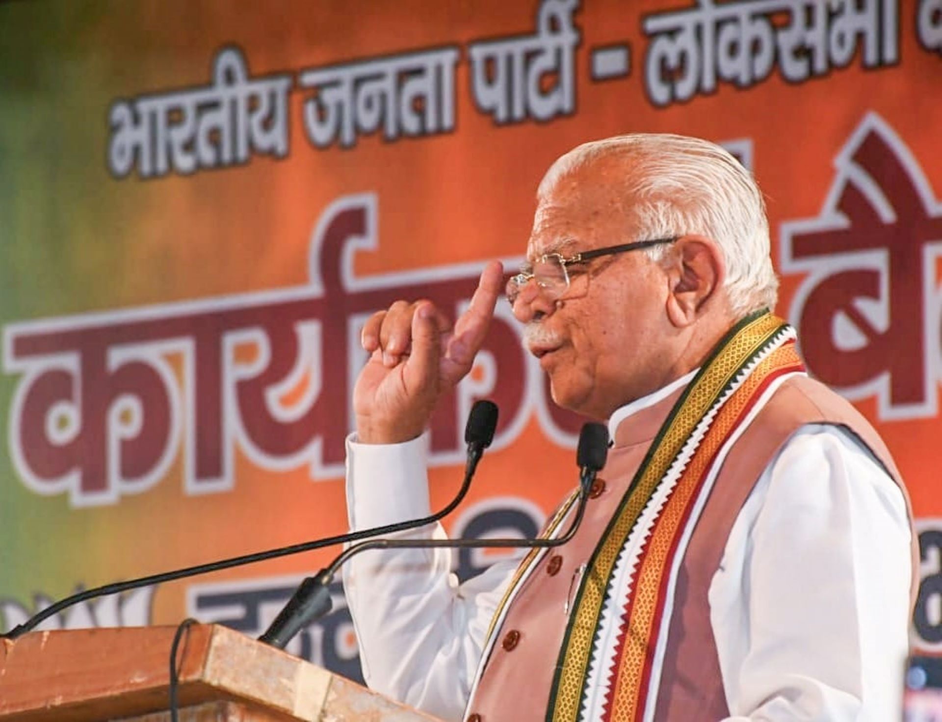 मनोहर लाल खट्टर का विवादित बयान - "प्रदीप और गुरुराज मेरे भतीजे नहीं"