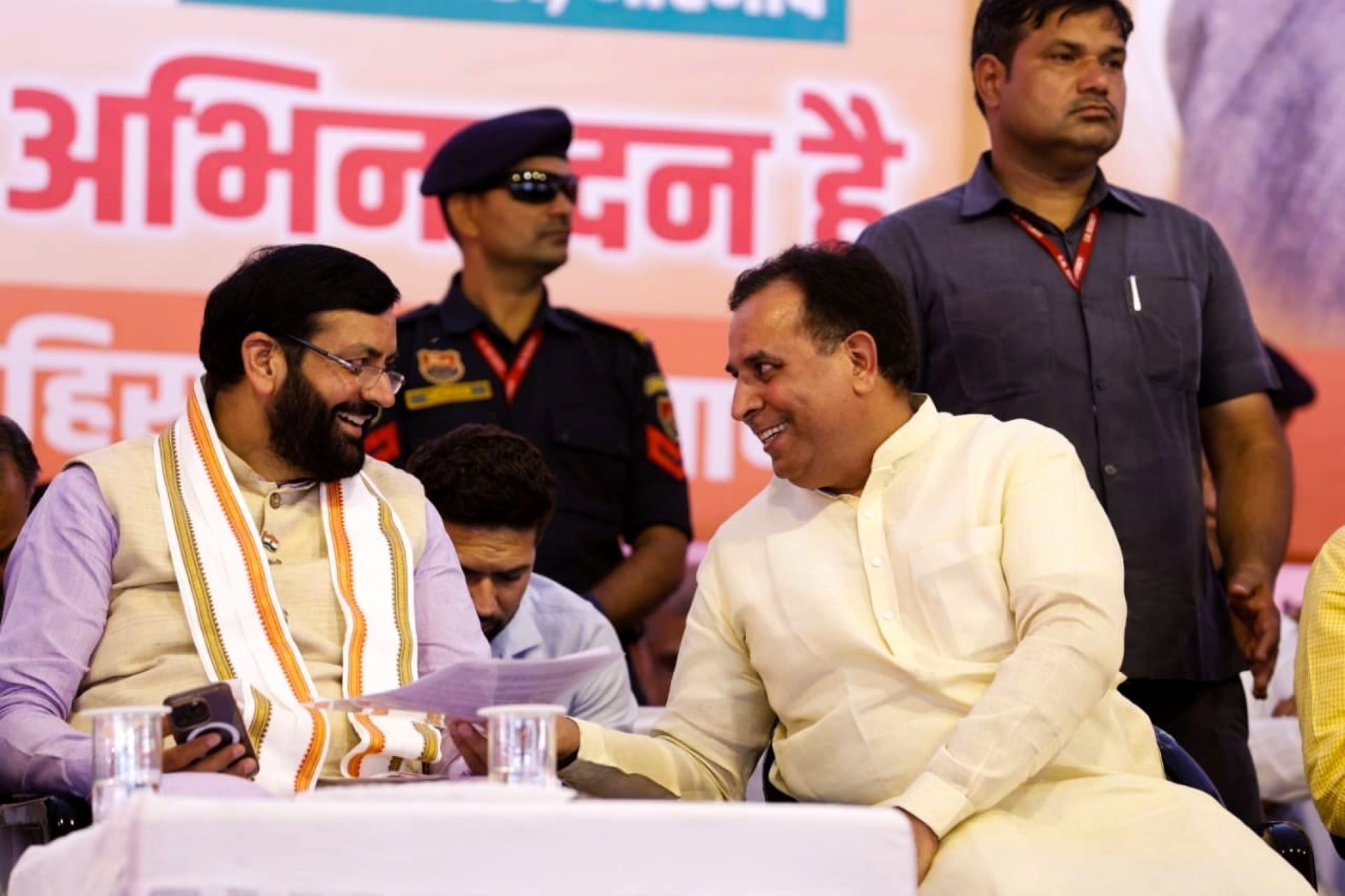 हरियाणा में "बापू-बेटा कंपनियां" चल रही हैं - कैप्टन अभिमन्यु