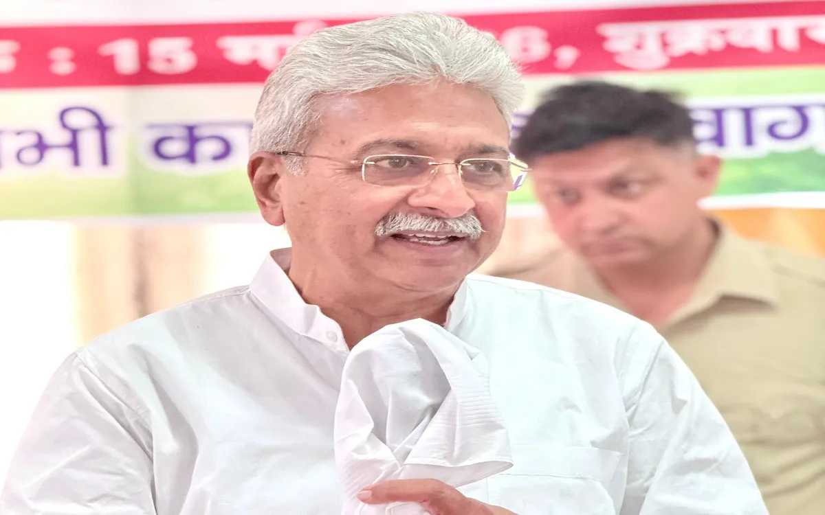 मनोहर लाल के 'संन्यास' वाले बयान पर राव नरेंद्र का तीखा पलटवार, ईवीएम और महंगाई को लेकर सरकार को घेरा!